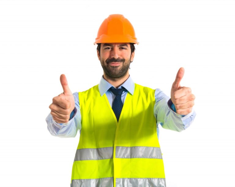worker-with-thumb-up_1368-5611